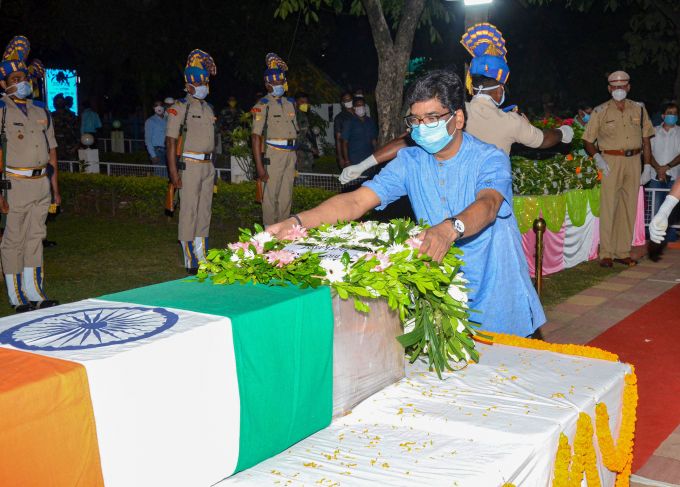 News In Photos (3 July 2020) | Photos Of Top News Today - Oneindia Gallery News In Photos (3 July 2020) | Photos Of Top News Today - Oneindia Gallery