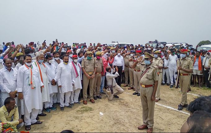 News In Photos (4 July 2020) | Photos Of Top News Today - Oneindia Gallery News In Photos (4 July 2020) | Photos Of Top News Today - Oneindia Gallery
