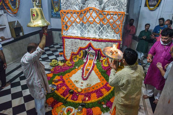 News In Photos (6 July 2020) | Photos Of Top News Today - Oneindia Gallery News In Photos (6 July 2020) | Photos Of Top News Today - Oneindia Gallery