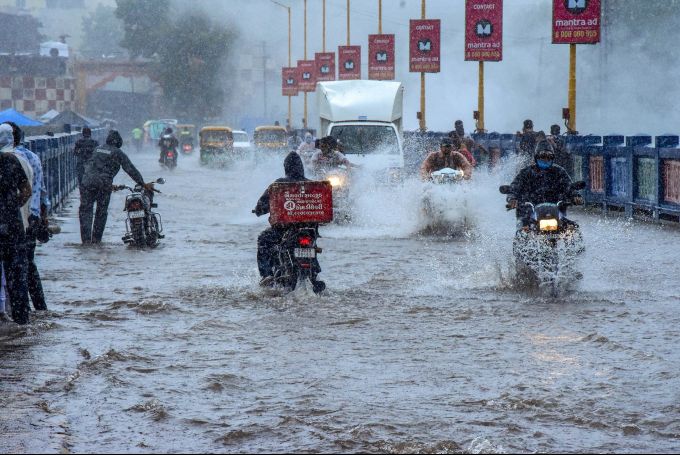 News In Photos (6 July 2020) | Photos Of Top News Today - Oneindia Gallery News In Photos (6 July 2020) | Photos Of Top News Today - Oneindia Gallery
