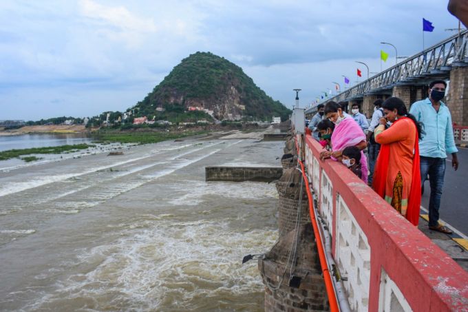 News In Photos (11 July 2020) | Photos Of Top News Today - Oneindia Gallery News In Photos (11 July 2020) | Photos Of Top News Today - Oneindia Gallery