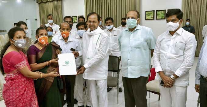 News In Photos (22 July 2020) | Photos Of Top News Today - Oneindia Gallery News In Photos (22 July 2020) | Photos Of Top News Today - Oneindia Gallery