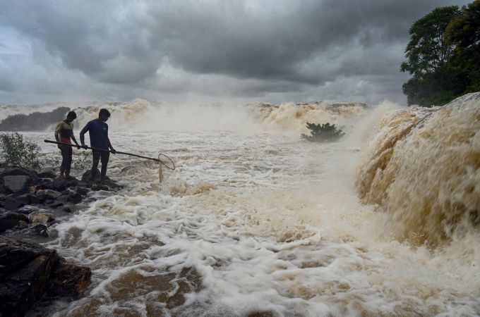 News In Photos (19 August 2020) | Photos Of Top News Today - Oneindia Gallery News In Photos (19 August 2020) | Photos Of Top News Today - Oneindia Gallery