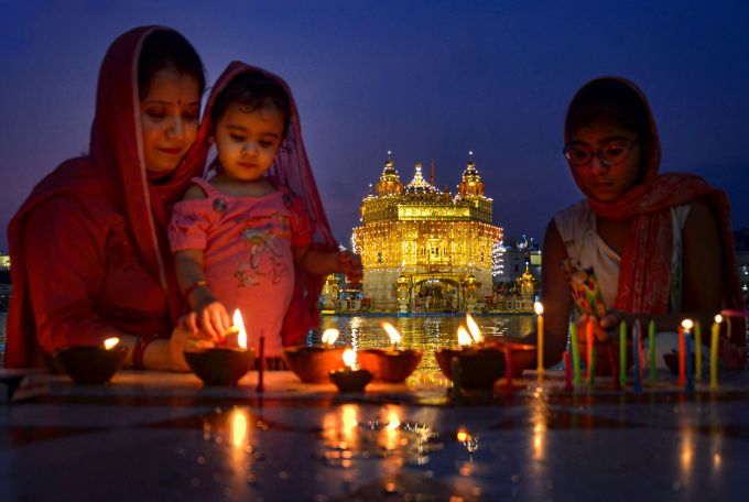 News In Photos (19 August 2020) | Photos Of Top News Today - Oneindia Gallery News In Photos (19 August 2020) | Photos Of Top News Today - Oneindia Gallery