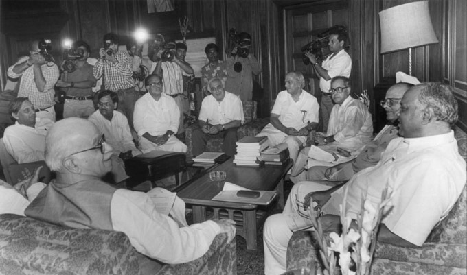 അന്തരിച്ച മുൻ രാഷ്ട്രപതി പ്രണബ് മുഖർജിയുടെ അപൂർവ്വ ചിത്രങ്ങൾ അന്തരിച്ച മുൻ രാഷ്ട്രപതി പ്രണബ് മുഖർജിയുടെ അപൂർവ്വ ചിത്രങ്ങൾ