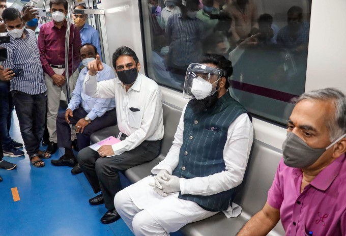 Metro Services Resume Across India Metro Services Resume Across India
