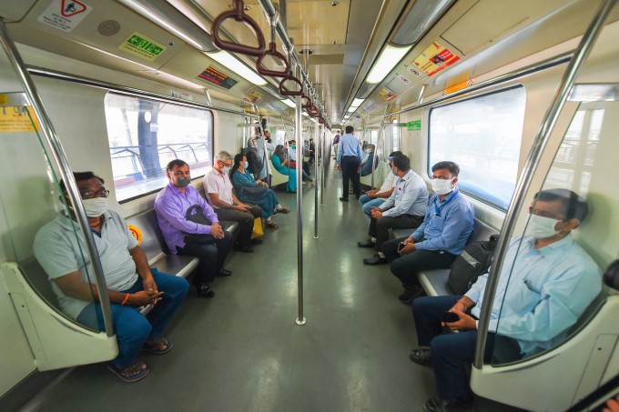 Delhi Metro Service Resumes In Delhi Delhi Metro Service Resumes In Delhi