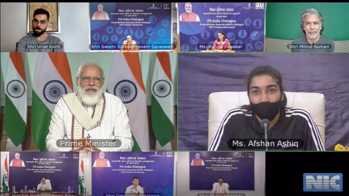 PM Modi Interacts With Fitness Influencers During Fit India Dialogue PM Modi Interacts With Fitness Influencers During Fit India Dialogue