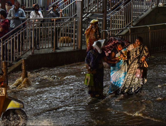 News In Photos (11 September 2020) | Photos Of Top News Today - Oneindia Gallery News In Photos (11 September 2020) | Photos Of Top News Today - Oneindia Gallery