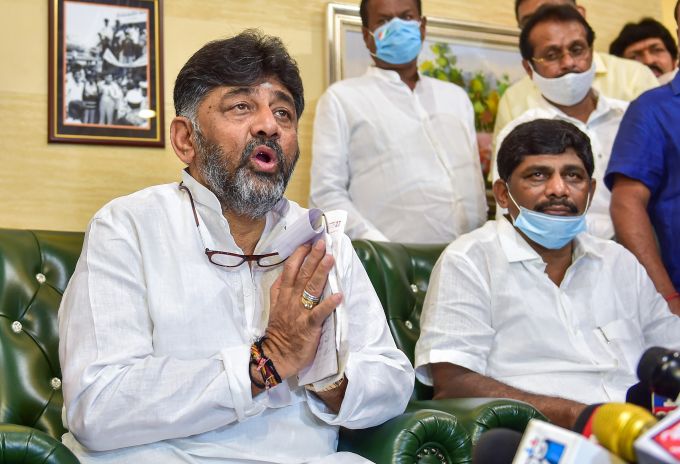 News In Photos (5 October 2020) | Photos Of Top News Today - Oneindia Gallery News In Photos (5 October 2020) | Photos Of Top News Today - Oneindia Gallery