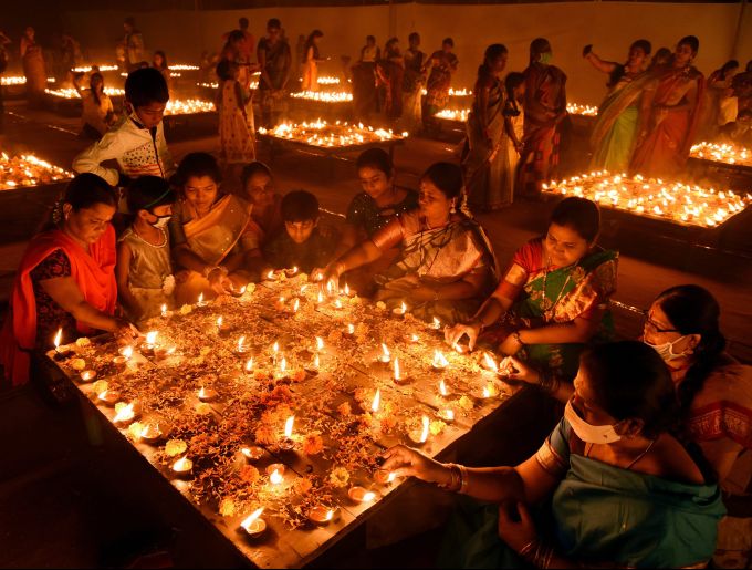 News In Photos (23 November 2020) | Photos Of Top News Today - Oneindia Gallery News In Photos (23 November 2020) | Photos Of Top News Today - Oneindia Gallery