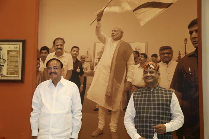News In Photos (24 November 2020) | Photos Of Top News Today - Oneindia Gallery News In Photos (24 November 2020) | Photos Of Top News Today - Oneindia Gallery