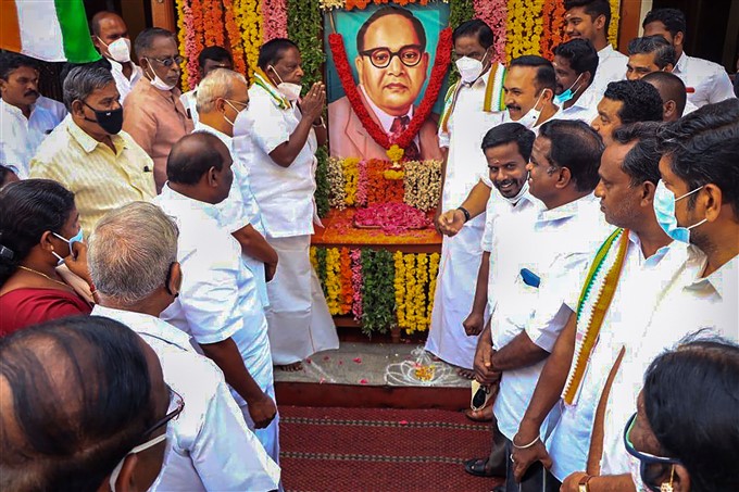 Leaders Pays Tribute To Dr B R Ambedkar On His Death Anniversary Leaders Pays Tribute To Dr B R Ambedkar On His Death Anniversary