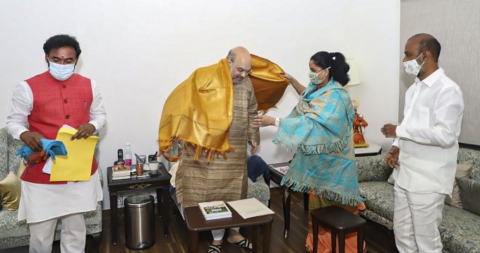 News In Photos (6 December 2020) | Photos Of Top News Today - Oneindia Gallery News In Photos (6 December 2020) | Photos Of Top News Today - Oneindia Gallery
