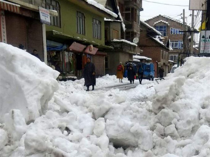 Heavy Snowfall In Jammu And Kashmir 08 01 2021 Photos Hd Images Heavy Snowfall In Jammu And Kashmir 08 01 2021 Photos Hd Images
