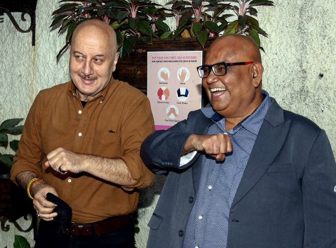 News In Photos (4 January 2021) | Photos Of Top News Today - Oneindia Gallery News In Photos (4 January 2021) | Photos Of Top News Today - Oneindia Gallery
