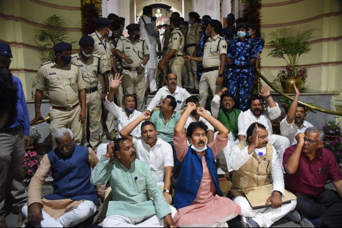 News In Photos (23 March 2021) | Photos Of Top News Today - Oneindia Gallery News In Photos (23 March 2021) | Photos Of Top News Today - Oneindia Gallery