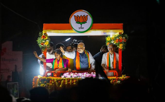 News In Photos (3 April 2021) | Photos Of Top News Today - Oneindia Gallery News In Photos (3 April 2021) | Photos Of Top News Today - Oneindia Gallery