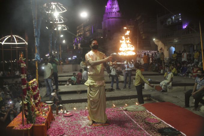News In Photos (8 April 2021) | Photos Of Top News Today - Oneindia Gallery News In Photos (8 April 2021) | Photos Of Top News Today - Oneindia Gallery