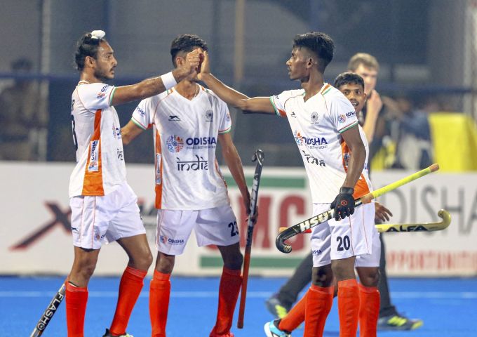 News In Photos (24 November 2021) | Photos Of Top News Today - Oneindia Gallery News In Photos (24 November 2021) | Photos Of Top News Today - Oneindia Gallery