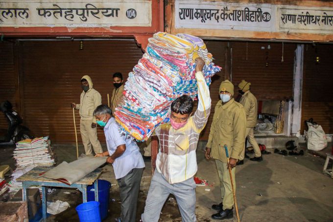 News In Photos (11 January 2022) | Photos Of Top News Today - Oneindia Gallery News In Photos (11 January 2022) | Photos Of Top News Today - Oneindia Gallery