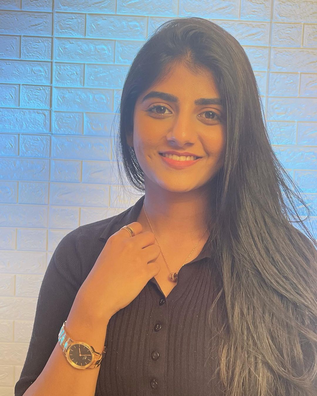 బిగ్బాస్ హాట్ కంటెస్టెంట్..హాటెస్ట్ క్లిక్స్ (ఫొటోలు) బిగ్బాస్ హాట్ కంటెస్టెంట్..హాటెస్ట్ క్లిక్స్ (ఫొటోలు)