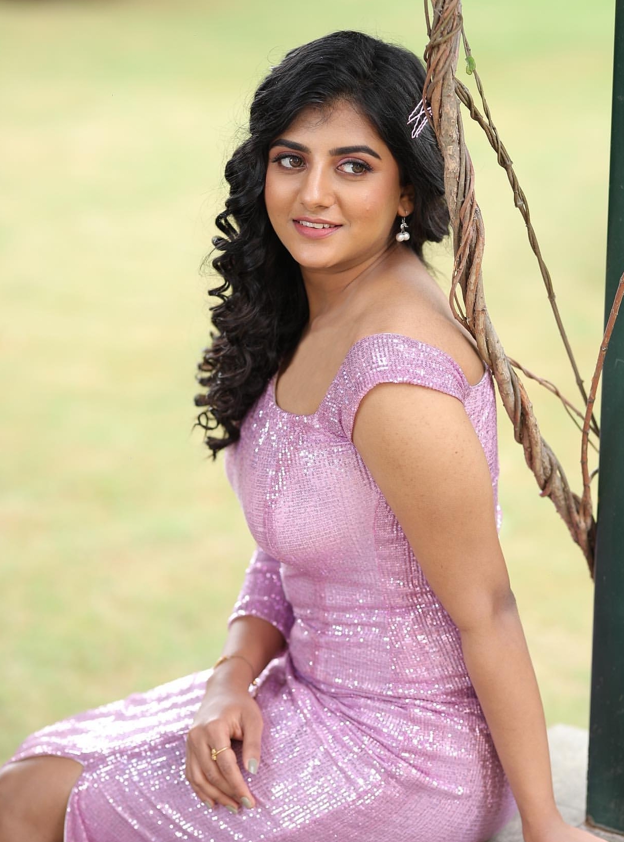 బిగ్బాస్ హాట్ కంటెస్టెంట్..హాటెస్ట్ క్లిక్స్ (ఫొటోలు) బిగ్బాస్ హాట్ కంటెస్టెంట్..హాటెస్ట్ క్లిక్స్ (ఫొటోలు)