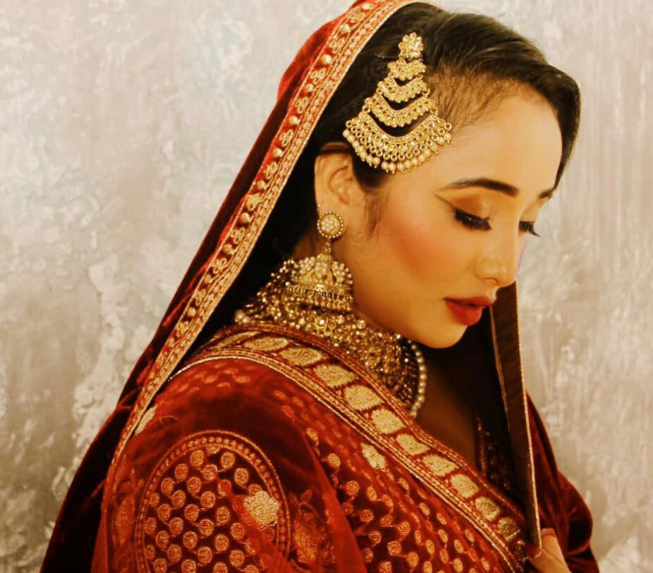 Bhojpuri actress Rani Chatterjee dressed as a bride, photos went viral on social media Bhojpuri actress Rani Chatterjee dressed as a bride, photos went viral on social media