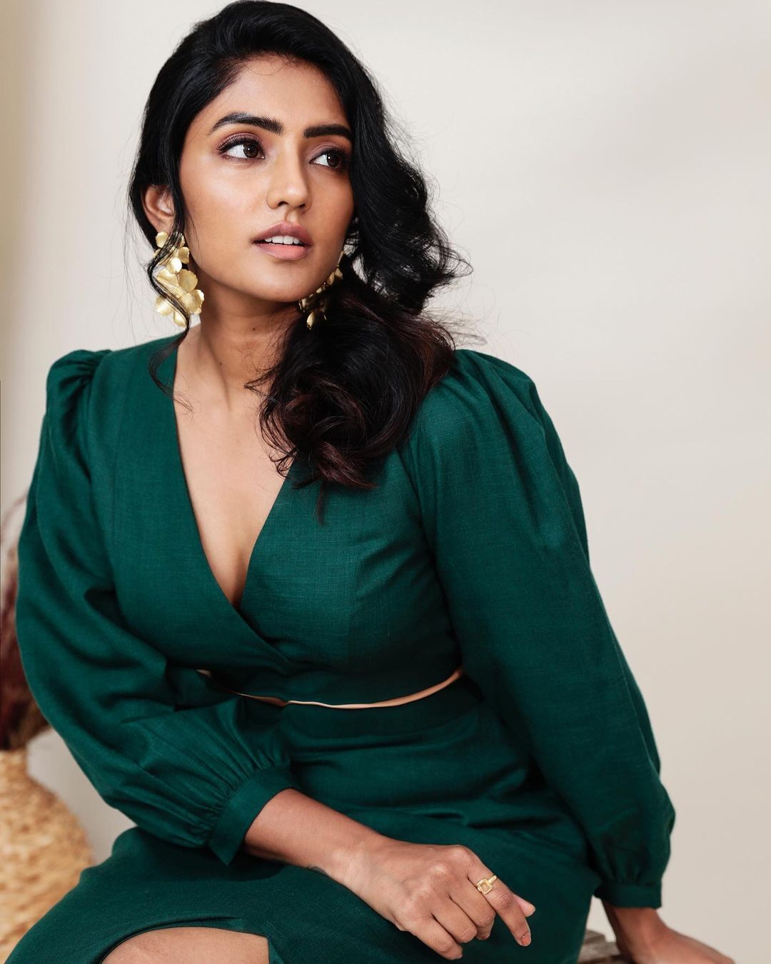 హైరబ్బా.. ఈషా రెబ్బా (ఫొటోలు) హైరబ్బా.. ఈషా రెబ్బా (ఫొటోలు)
