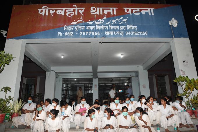 News In Photos (6 May 2022) | Photos Of Top News Today - Oneindia Gallery News In Photos (6 May 2022) | Photos Of Top News Today - Oneindia Gallery