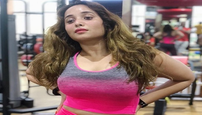 जिम में भोजपुरी एक्ट्रेस रानी चटर्जी की हुई ऐसी हालत, खुद ही कहने लगीं- 'मैं पानी पानी हो गई' जिम में भोजपुरी एक्ट्रेस रानी चटर्जी की हुई ऐसी हालत, खुद ही कहने लगीं- 'मैं पानी पानी हो गई'