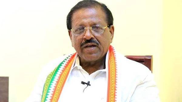 അച്യുതാനന്ദന് അഭനിയിച്ച സിനിമ കണ്ടിട്ടുണ്ടോ: പിസി ജോർജും നടനായിട്ടുണ്ട്, രാഷ്ട്രീയക്കാരിലെ സിനിമാക്കാരെ അറിയാം അച്യുതാനന്ദന് അഭനിയിച്ച സിനിമ കണ്ടിട്ടുണ്ടോ: പിസി ജോർജും നടനായിട്ടുണ്ട്, രാഷ്ട്രീയക്കാരിലെ സിനിമാക്കാരെ അറിയാം