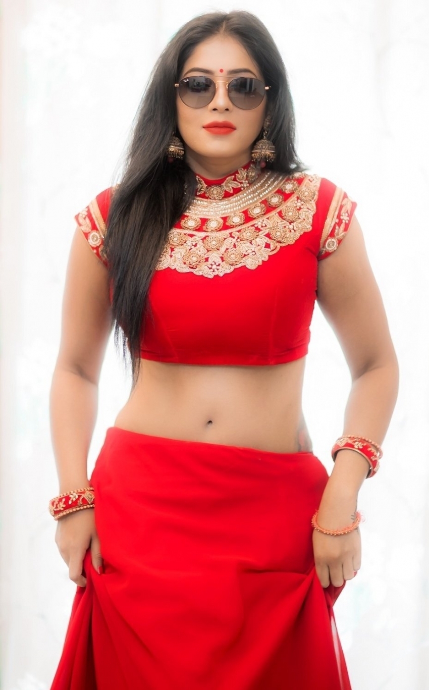 PHOTOS : ஆத்தாடி என்ன அழகு..! பாக்கியலட்சுமி சீரியல் நடிகையின் கலக்கல் ...