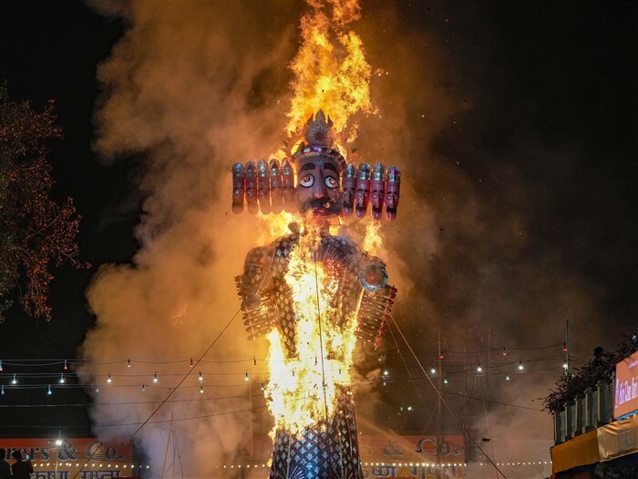 In Pics: India's Diverse Ravan Dahan Celebrations Photos: HD Images ...